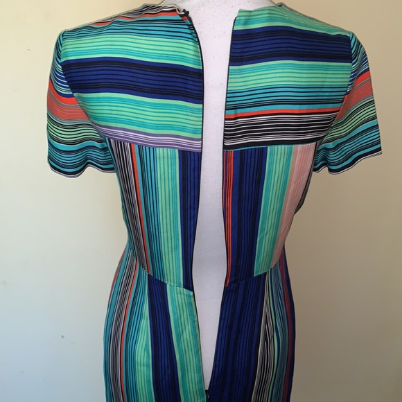 DIANE VON FURSTENBERG Burman Multi Stripe Dress Short Sleeves Fitted Bodycon 2 - Picture 4 of 8